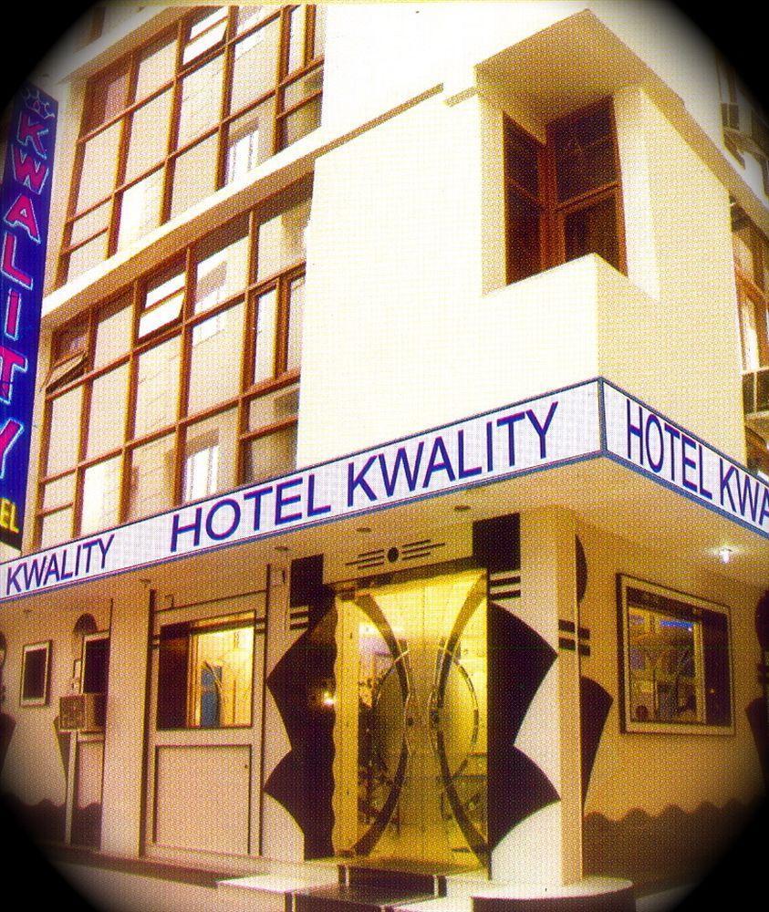 Hotel Kwality Nowe Delhi Zewnętrze zdjęcie